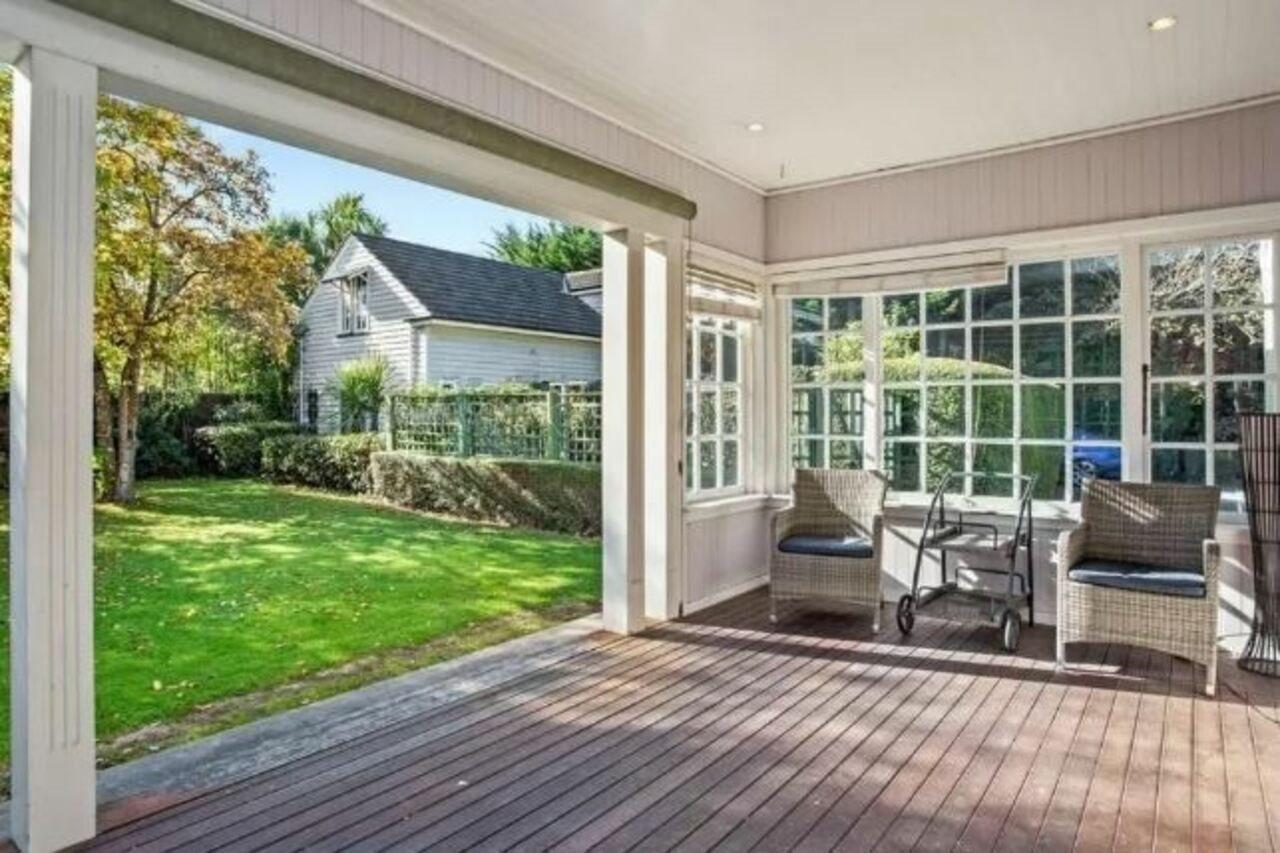 200 Riccarton Holiday House Крайстчърч Екстериор снимка