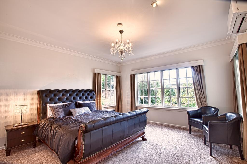 200 Riccarton Holiday House Крайстчърч Стая снимка